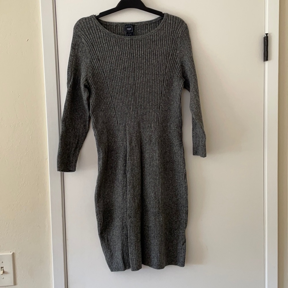 Gap sweater dress
